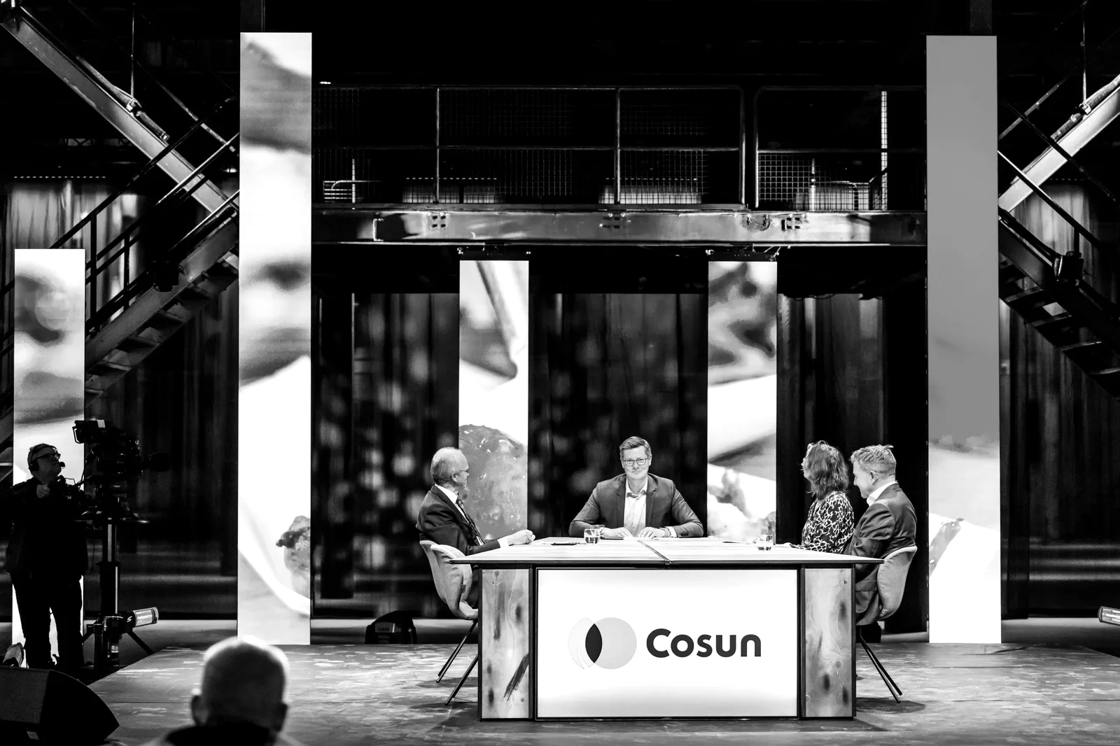Glenn van der Burg in gesprek op het podium